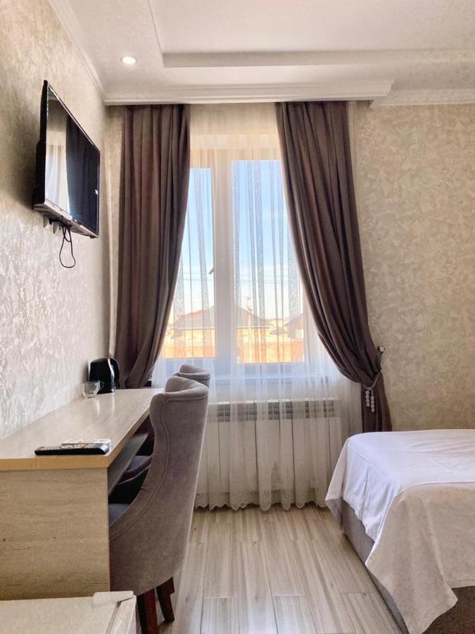 Comfort Hotel Turkistan Exteriér fotografie